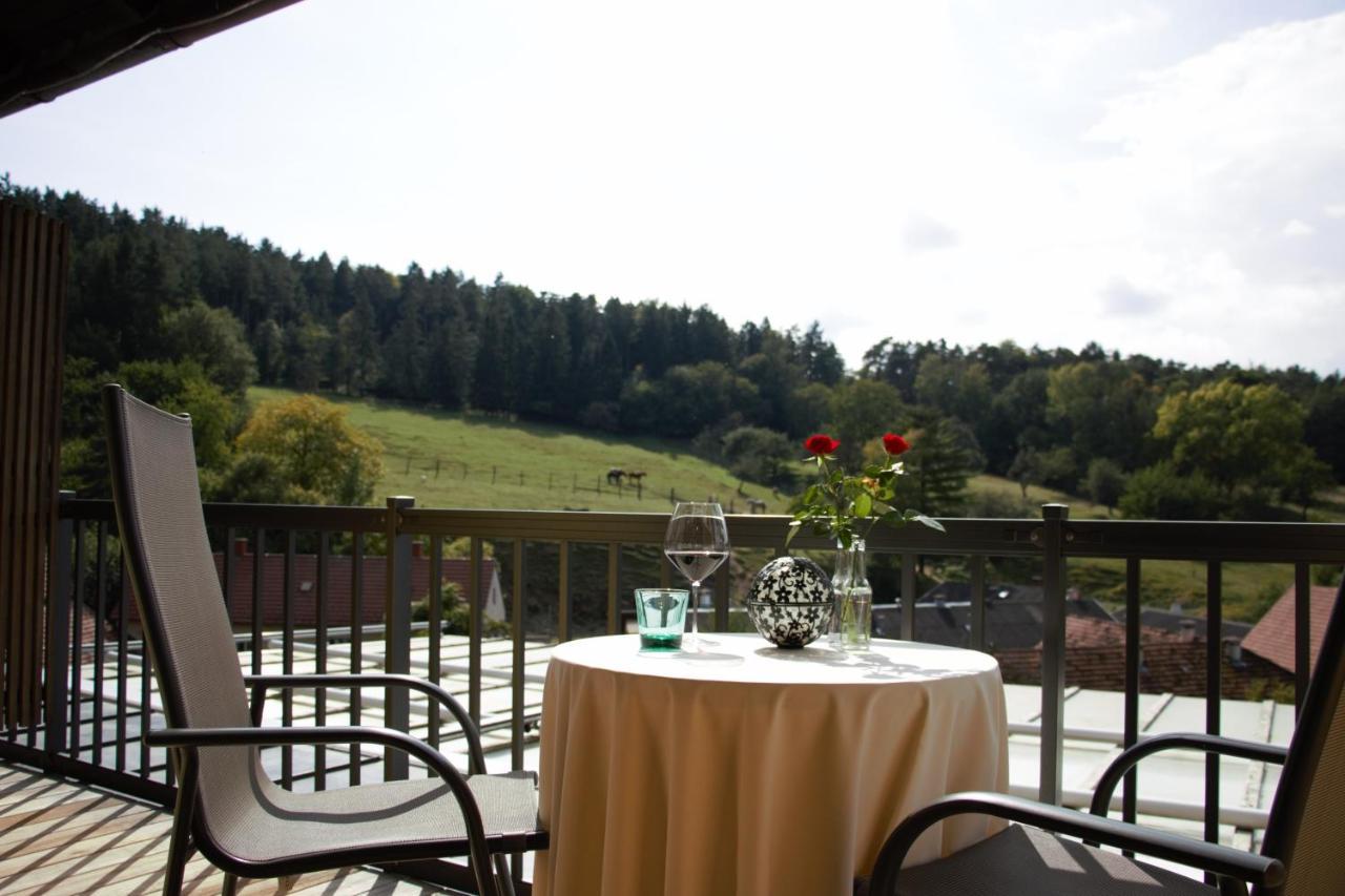 Kupfer-Dachl Hotel Katzelsdorf Exterior photo